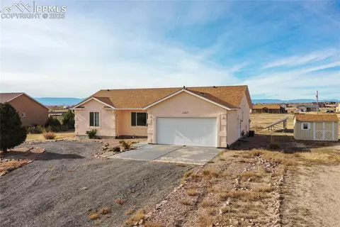 1327 N Blazing Star Ln, Pueblo West, CO 81007