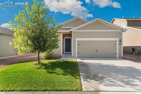 9749 Chalkstone Ln, Colorado Springs, CO 80925