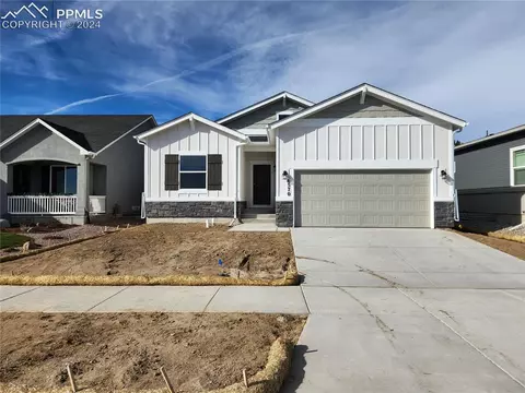 6570 Vistancia Ave, Colorado Springs, CO 80922