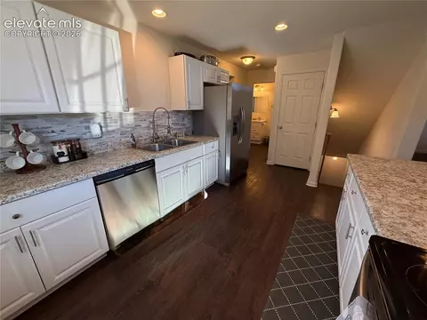 Kitchen - 61 Stripling Ln, Divide, CO 80814 photo 1 of 4