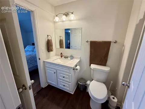 Bath - 61 Stripling Ln, Divide, CO 80814 photo 2 of 4