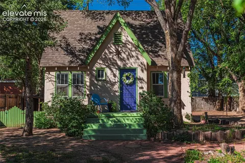 70 Cascade Ct, Colorado Springs, CO 80907