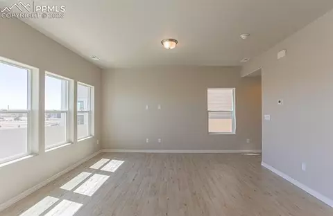 8111 Kittrick Pl, Peyton, CO 80831 photo 4