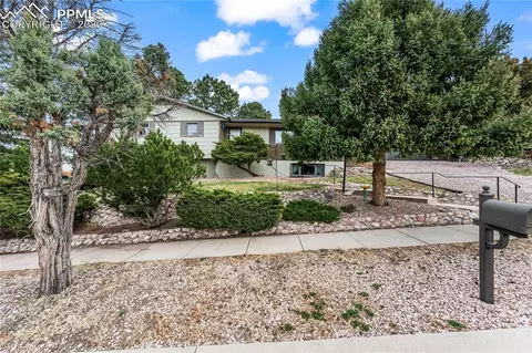 1621 Lehmberg Blvd, Colorado Springs, CO 80915