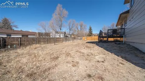 7230 N Sioux Cir, Colorado Springs, CO 80915