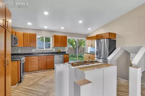 501 Shadow Pl, Florence, CO 81226 photo 9