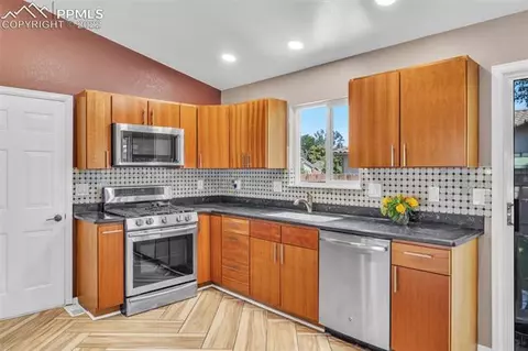501 Shadow Pl, Florence, CO 81226 photo 10