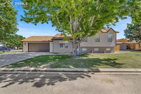 501 Shadow Pl, Florence, CO 81226 photo 1