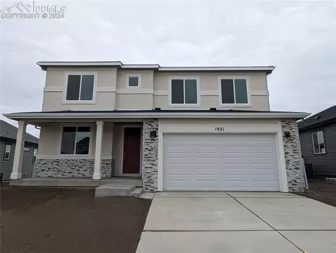 1921 Manassa St, Pueblo, CO 81001