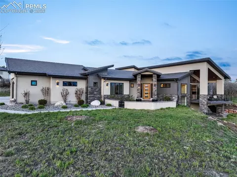 3585 Meadow Run Cir, Colorado Springs, CO 80908