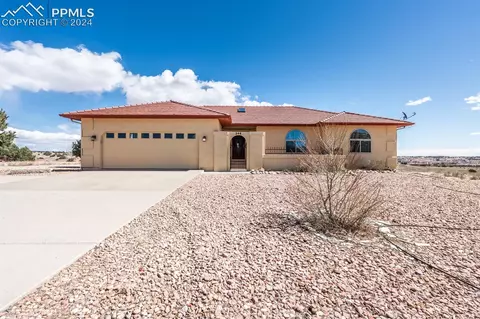 244 S Hidalgo Dr, Pueblo, CO 81007