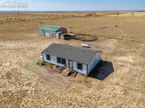18890 Powers Rd, Colorado Springs, CO 80928