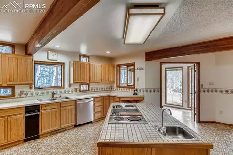 80 Aspen Way, Divide, CO 80814 photo 11
