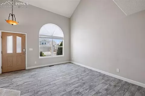 7161 Grand Prairie Dr, Colorado Springs, CO 80923