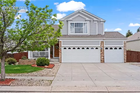 5194 Sand Hill Dr, Colorado Springs, CO 80923