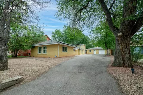 533 N 17th St, Colorado Springs, CO 80904