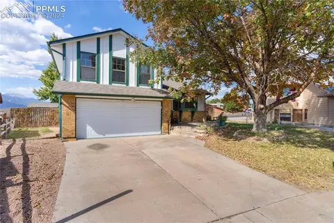 5130 Bradley Cir, Colorado Springs, CO 80911