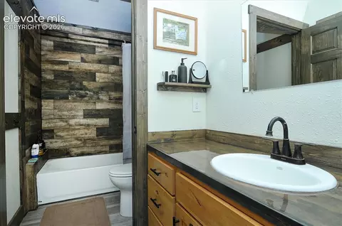 Bath - 1115 Eagles Gate Rd, Westcliffe, CO 81252 photo 1 of 3
