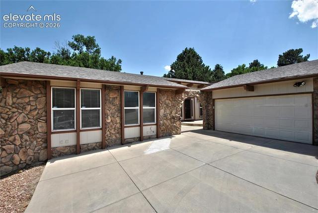 6129 Applewood Ridge Cir, Colorado Springs, CO 80918