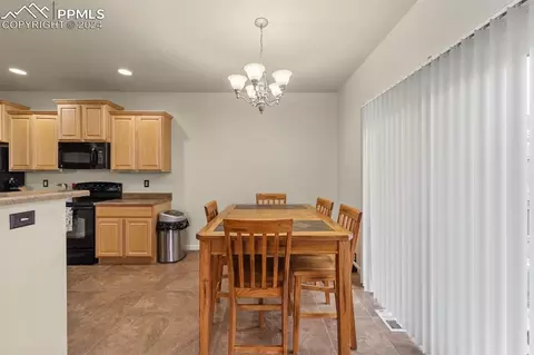 7638 Loopout Grv, Peyton, CO 80831 photo 11