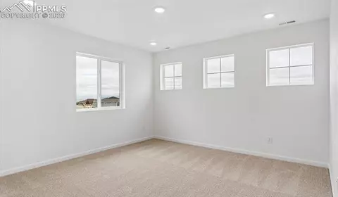 Bedroom - 10065 Hartwood Dr, Peyton, CO 80831 photo 2 of 7