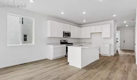 10065 Hartwood Dr, Peyton, CO 80831 photo 3