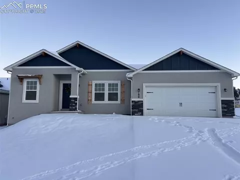 190 High Meadows Dr, Florence, CO 81226