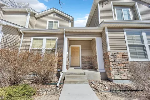 7399 Sandy Springs Pt, Fountain, CO 80817