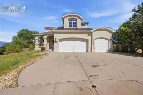 4770 Paramount Pl, Colorado Springs, CO 80918