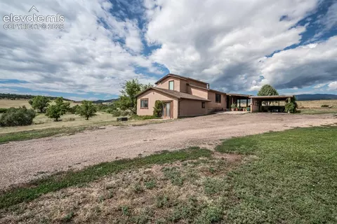 8419 3r Rd, Beulah, CO 81023