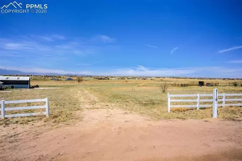 7110 Buckboard Dr, Peyton, CO 80831 photo 2