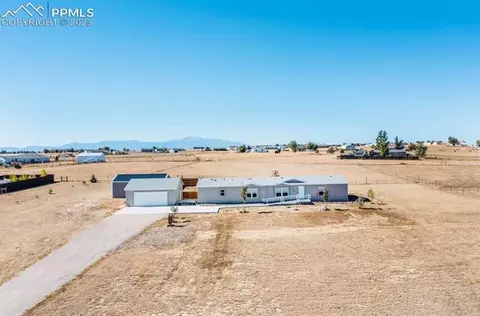 5754 Sue Ellen Dr, Peyton, CO 80831