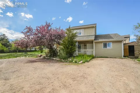 1058 Yuma St, Colorado Springs, CO 80909