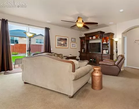 10338 Mount Evans Dr, Peyton, CO 80831 photo 10