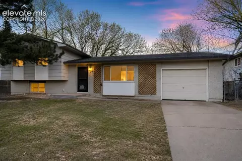 7240 Sullivan Cir, Colorado Springs, CO 80911