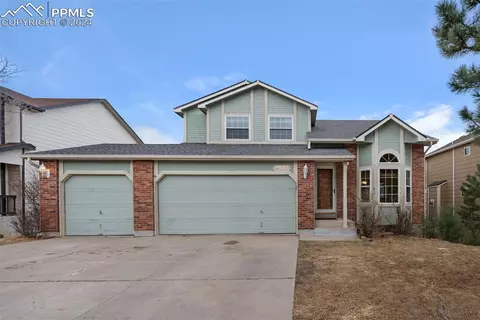 4570 Granby Cir, Colorado Springs, CO 80919
