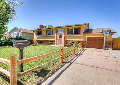 7420 Caballero Ave, Colorado Springs, CO 80911
