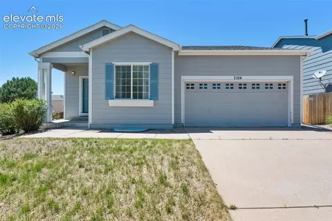 7104 Prairie Wind Dr, Colorado Springs, CO 80923
