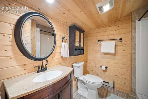 Bath - 213 Willow Rd, Divide, CO 80814 photo 1 of 3