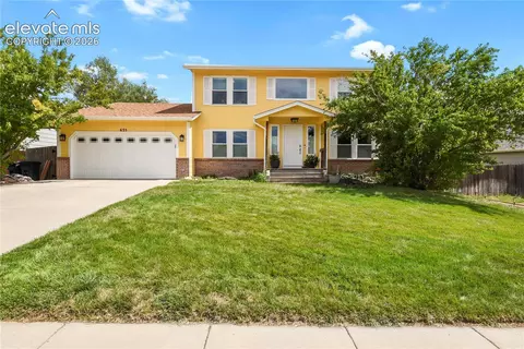 635 Fleming St, Colorado Springs, CO 80911