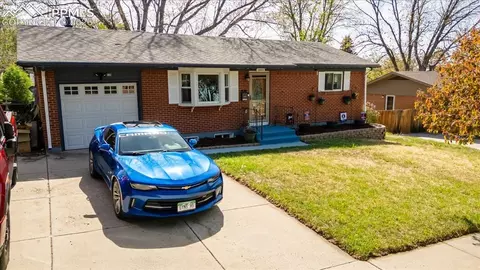 1401 Bates Dr, Colorado Springs, CO 80909