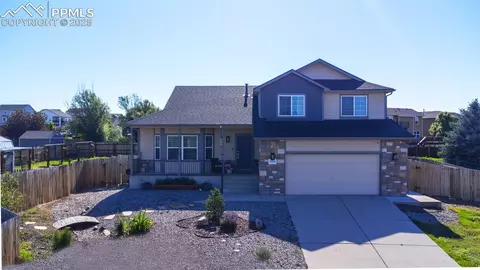 11310 Falling Star Rd, Fountain, CO 80817