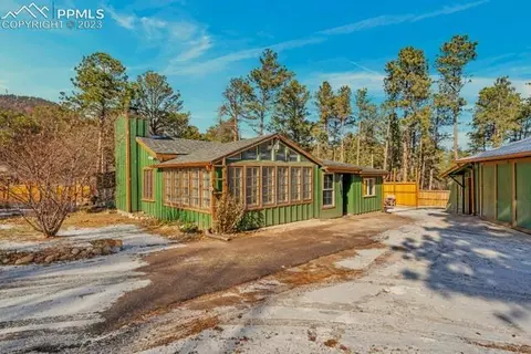 98 Greeley Blvd, Palmer Lake, CO 80133