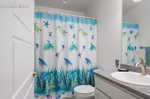 Bath - 1485 E Ithaca Dr, Pueblo, CO 81007 photo 1 of 3
