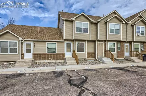 3135 Bridgewater Dr, Colorado Springs, CO 80916