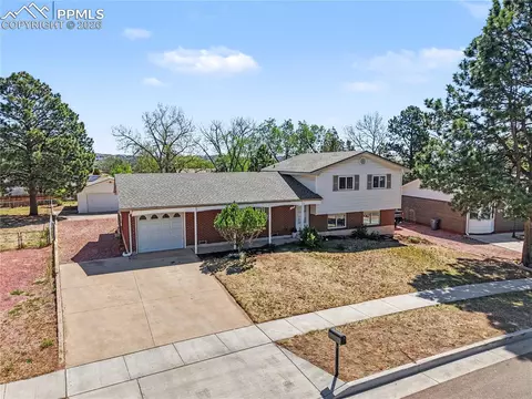 744 Ellston St, Colorado Springs, CO 80907