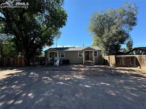 39 Sunflower Rd #A, Colorado Springs, CO 80907