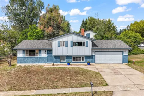 5090 Flintridge Dr, Colorado Springs, CO 80918