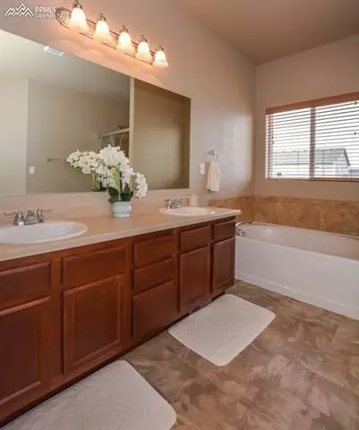 10876 Cascading Spring Cir, Peyton, CO 80831 photo 30