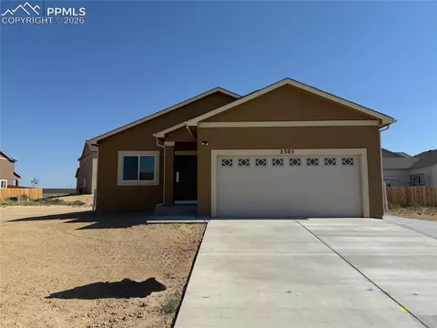 2305 Starboard Ln, Pueblo, CO 81008